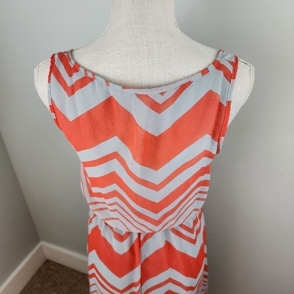 Andree Women’s Sleveless Elastic Waist Hi Low Hem Lined Dress Size Small - Picture 5 of 8